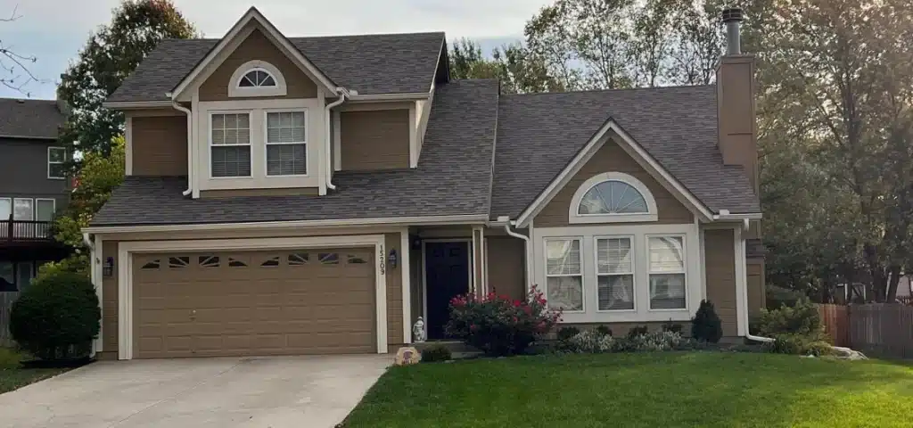 Kansas City roof lifespan tips from Osage Ridge Roofing & Construction.