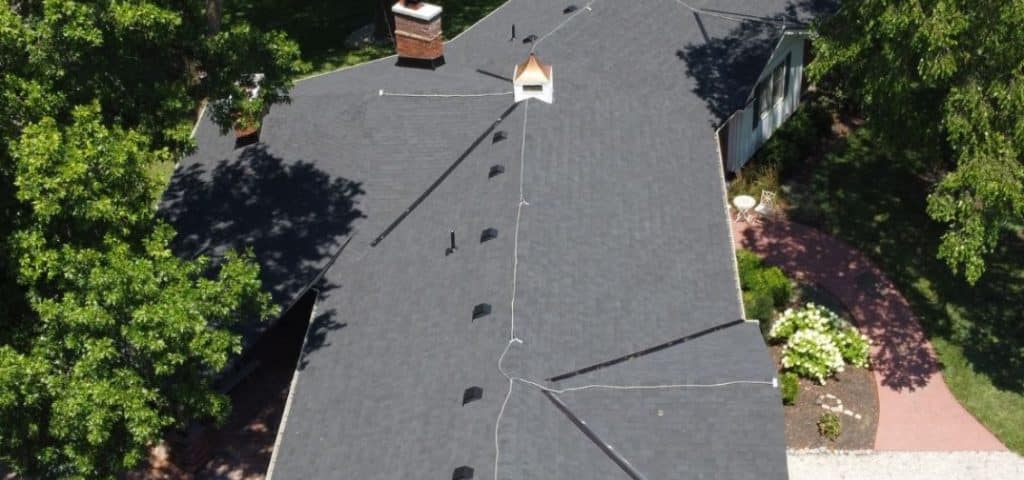 early signs of roof damage in Kansas City