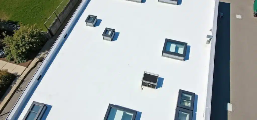 A flat roof in Belton, Missouri, showing how weatherproof materials protect against Missouri's changing weather conditions.
